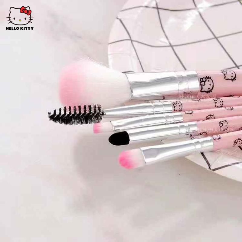 Cutie Character Makeup Brushes